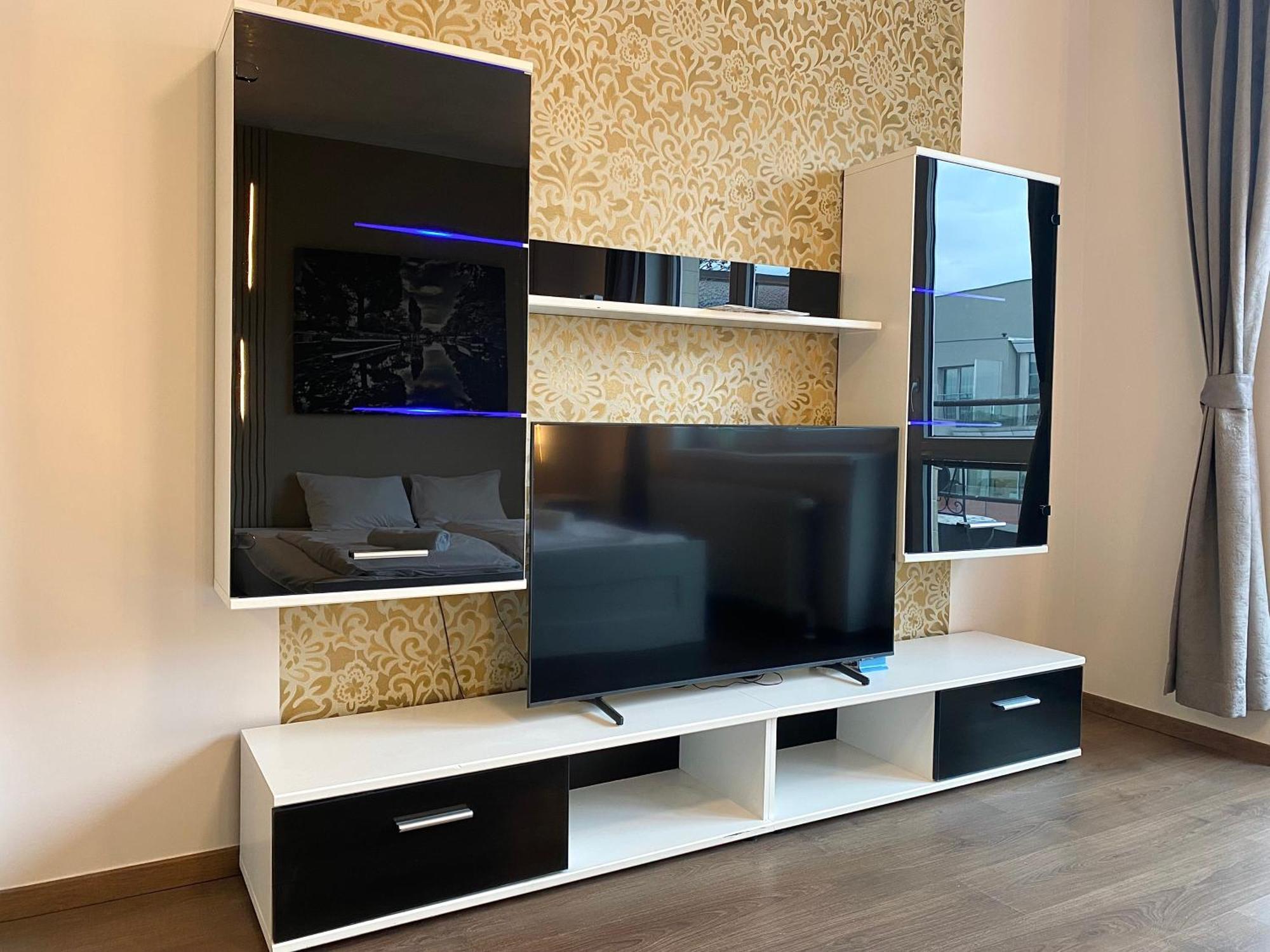 Top Floor Studio With Terrace プラハ エクステリア 写真